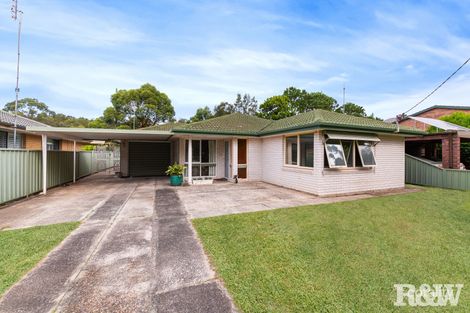 Property photo of 16 Everglades Crescent Woy Woy NSW 2256