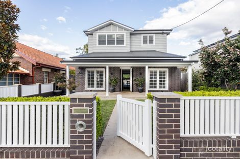 24 Mons St, Russell Lea, NSW 2046