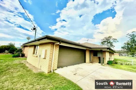 28 Burnett St, Nanango, QLD 4615