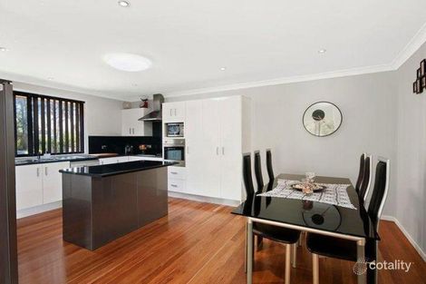 Property photo of 41 Kenley Crescent Macquarie Hills NSW 2285