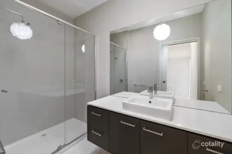 Property photo of 3/55 Sharp Street Newtown VIC 3220