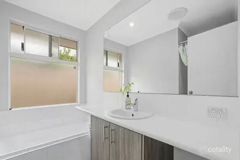 Property photo of 300 Wright Road Harrisdale WA 6112