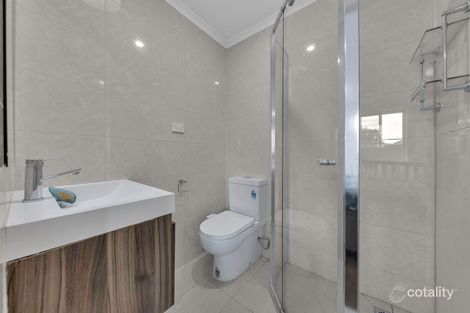 Property photo of 21 Jasmine Court Meadow Heights VIC 3048