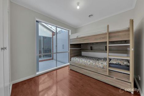 Property photo of 21 Jasmine Court Meadow Heights VIC 3048