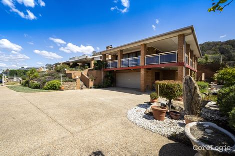 Property photo of 11 Woodridge Place Karabar NSW 2620