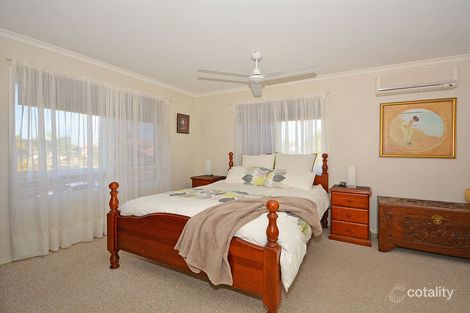 Property photo of 1 Shoreline Court Urangan QLD 4655