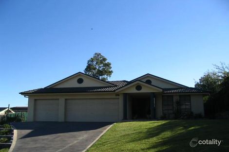 14 Redwood Cl, Fletcher, NSW 2287