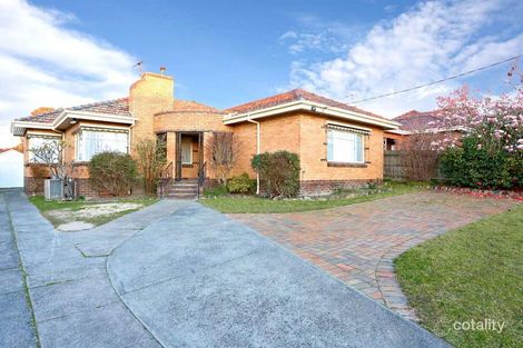 Property photo of 235 Warrigal Road Burwood VIC 3125