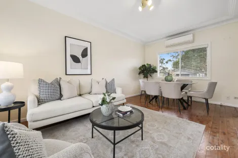 Property photo of 28 Amaroo Avenue Mount Colah NSW 2079