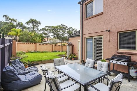 Property photo of 2/2 Hawthorn Place Mardi NSW 2259
