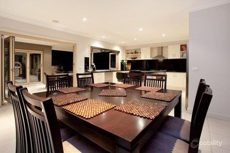 Property photo of 4 Waterview Close Mount Eliza VIC 3930