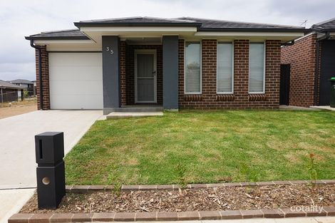 35 Fairbrother Ave, Denham Court, NSW 2565