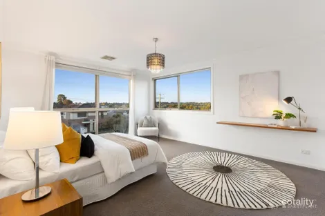 Property photo of 5 Ivan Street Doncaster VIC 3108