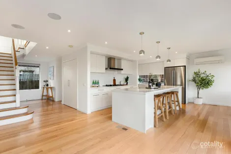 Property photo of 5 Ivan Street Doncaster VIC 3108