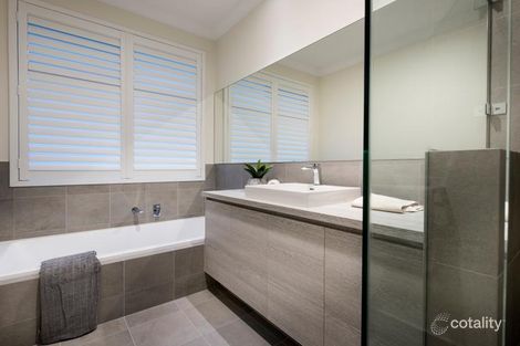 Property photo of 141 Nicholas Road Hocking WA 6065