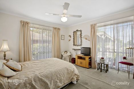 Property photo of 24B Howitt Court Berwick VIC 3806