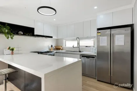 Property photo of 26 Peppermint Grove Knoxfield VIC 3180