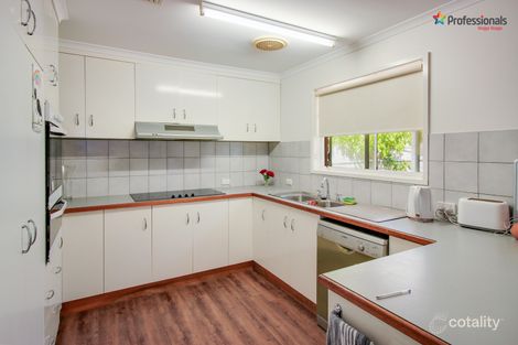 Property photo of 8 Gunyah Place Glenfield Park NSW 2650