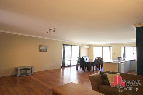 Property photo of 19 Batman Way Dalyellup WA 6230