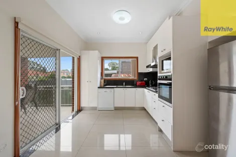 Property photo of 10 Homelea Avenue Panania NSW 2213