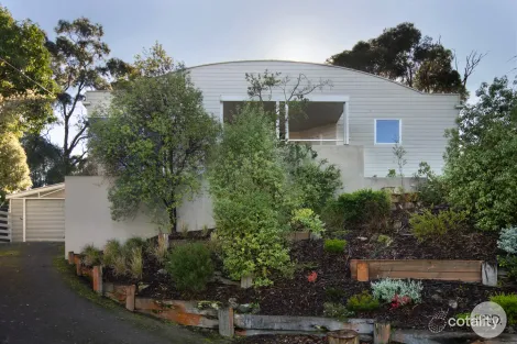 16 Mount Helen Ave, Mount Helen, VIC 3350