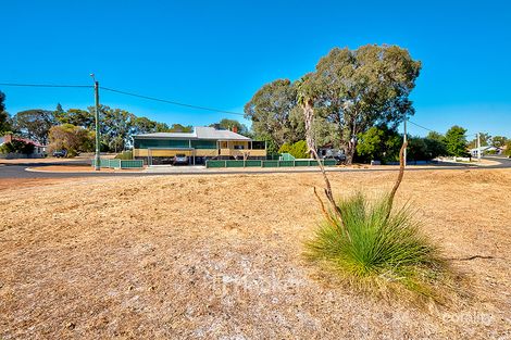Property photo of 37 Telfer Crescent Collie WA 6225