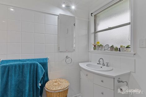 Property photo of 9 Ironbark Road Bendigo VIC 3550