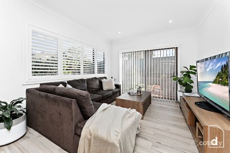 Property photo of 5/2A Douglas Road Fernhill NSW 2519