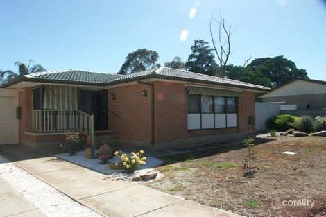 17 Burford St, Elizabeth Downs, SA 5113