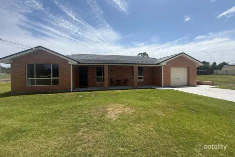 139 Queen St, Clarence Town, NSW 2321