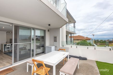 Property photo of 1/6 Nautilus Place Scarborough WA 6019