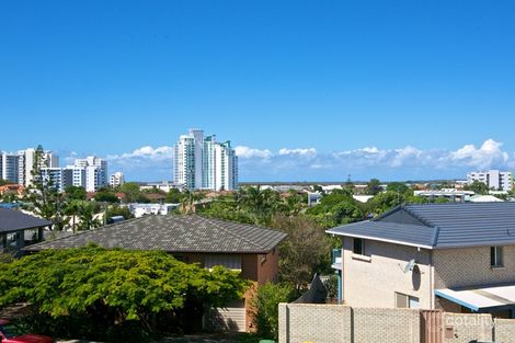 Property photo of 5 Reynolds Avenue Labrador QLD 4215