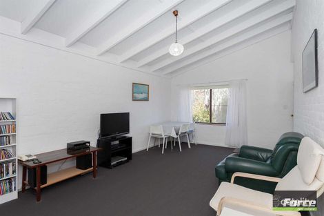 11/70 Stanley St, Scarborough, WA 6019