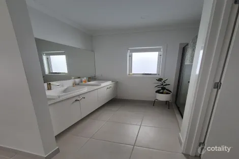 Property photo of 13 Adderley Place Lang Lang VIC 3984