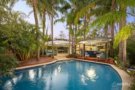 Property photo of 6 Banyan Street Bellbowrie QLD 4070