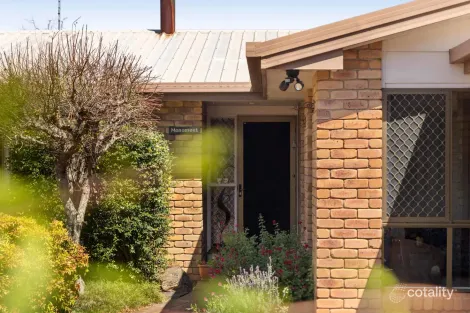 Property photo of 24A Jellicoe Street Mount Lofty QLD 4350
