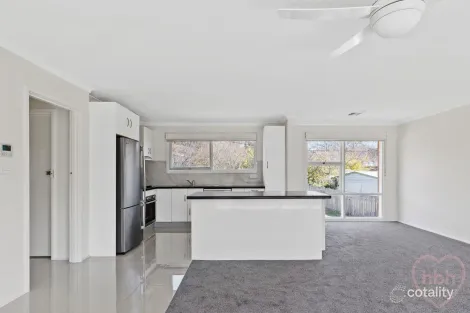 Property photo of 26 Burnie Street Lyons ACT 2606