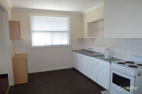 Property photo of 17 William Street Yakamia WA 6330