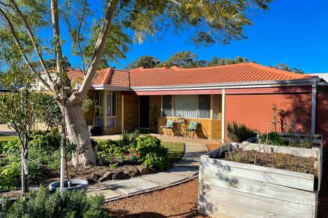 Property photo of 22 Richards Crescent Craigie WA 6025