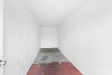 Property photo of 1/239-241 Lyons Street Westcourt QLD 4870