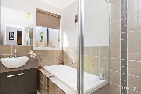 Property photo of 17 Conabere Court Broadford VIC 3658