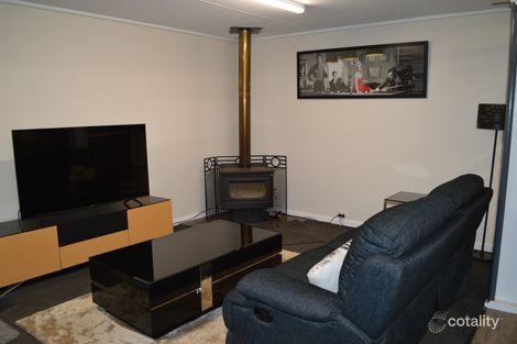 Property photo of 32 Grevillea Crescent Kambalda West WA 6442