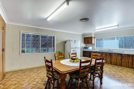 Property photo of 28 Skehan Street Centenary Heights QLD 4350