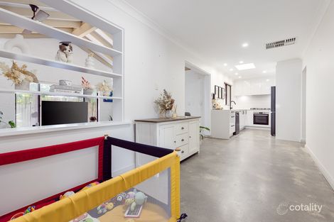 Property photo of 33 Bouvardia Way Greenwood WA 6024