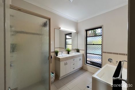 Property photo of 29 Sturt Drive Glenlee QLD 4711