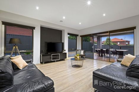 Property photo of 21 Binnak Drive Watsonia North VIC 3087