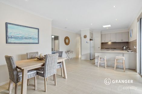 Property photo of 2/393 Waterfall Gully Road Rosebud VIC 3939