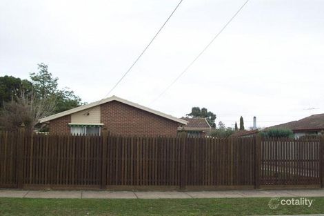 3 Green Valley Cres, Hampton Park, VIC 3976