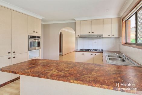 Property photo of 23 Avenell Street Wishart QLD 4122