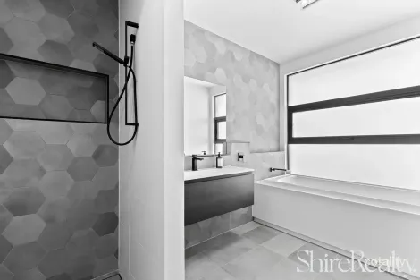 Property photo of 59 Myles Crescent North Kellyville NSW 2155